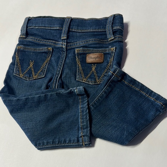 Blue Flared Denim Jeans for Everyday Comfort - Picture 4 of 7